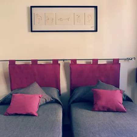 La Peonia فندق مبيت وإفطار ريجّو دي كالابريا