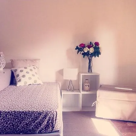 فندق مبيت وإفطار La Peonia 2*